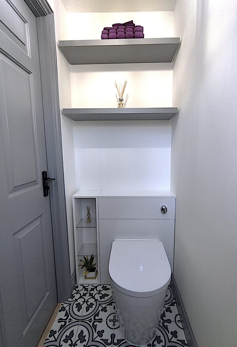 Vintage meets Contemporary Toilet — image 4