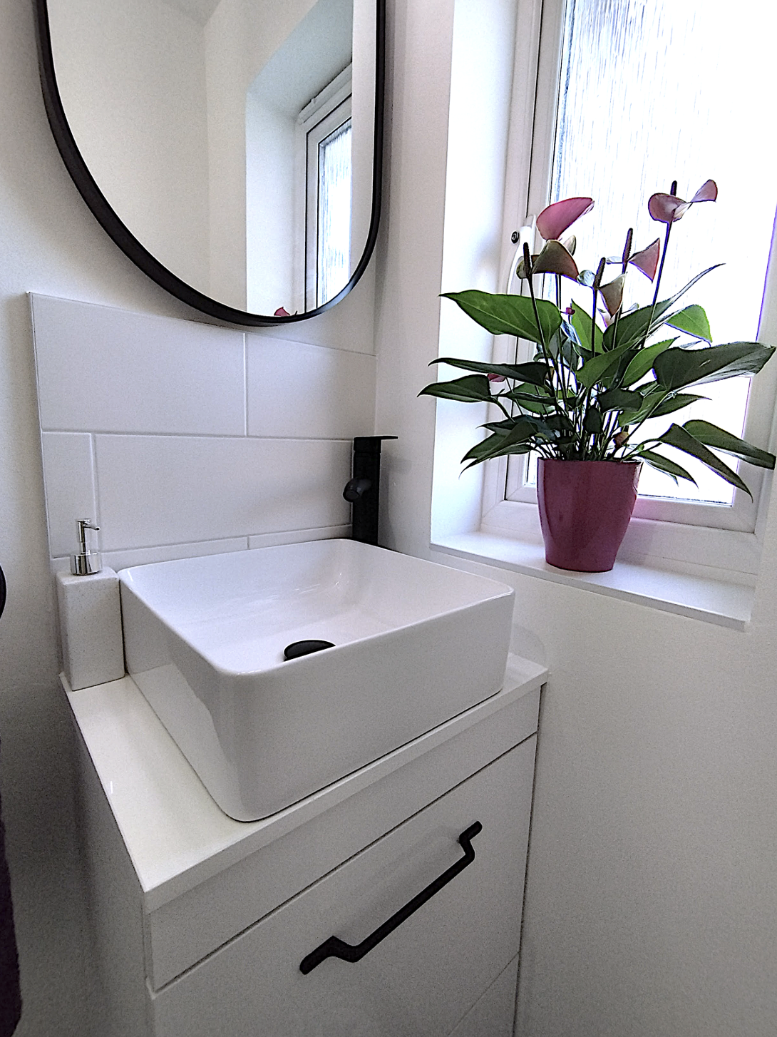 Vintage meets Contemporary Toilet — image 5